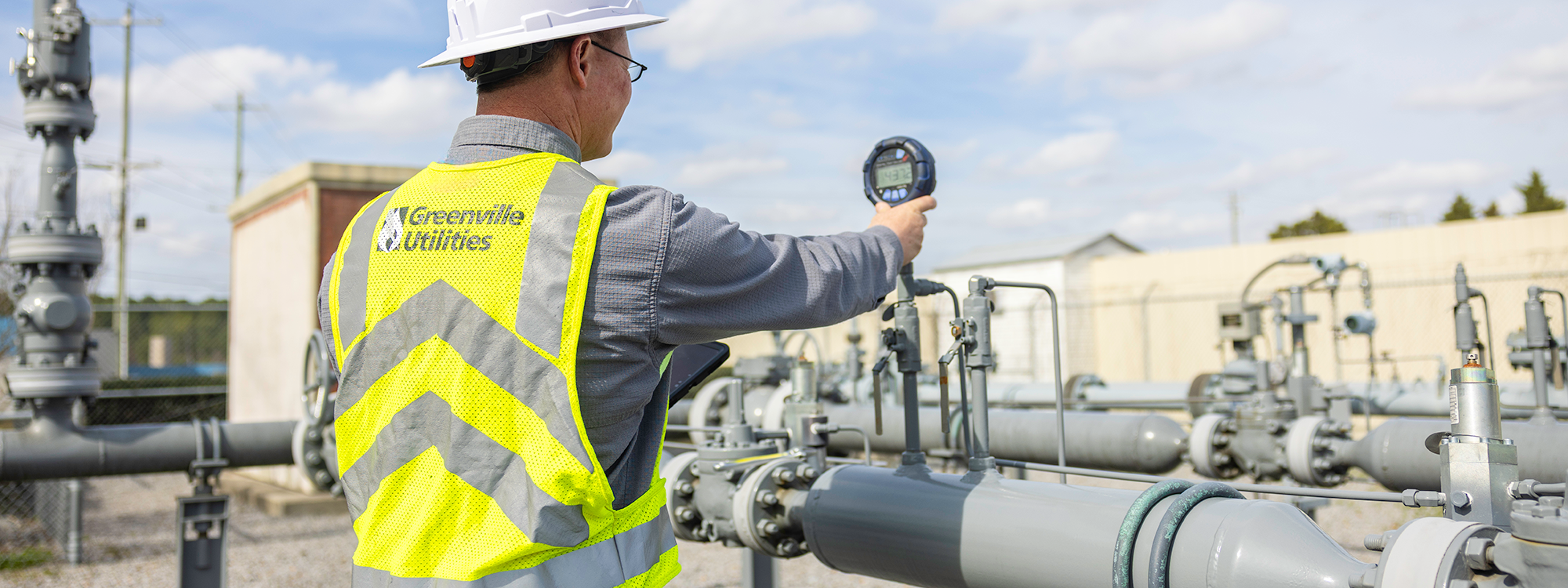 gas worker at gate station
